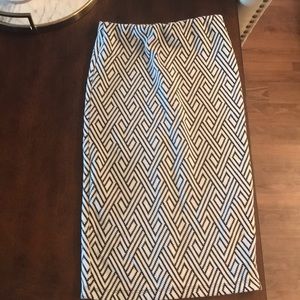 Zara printed pencil skirt!